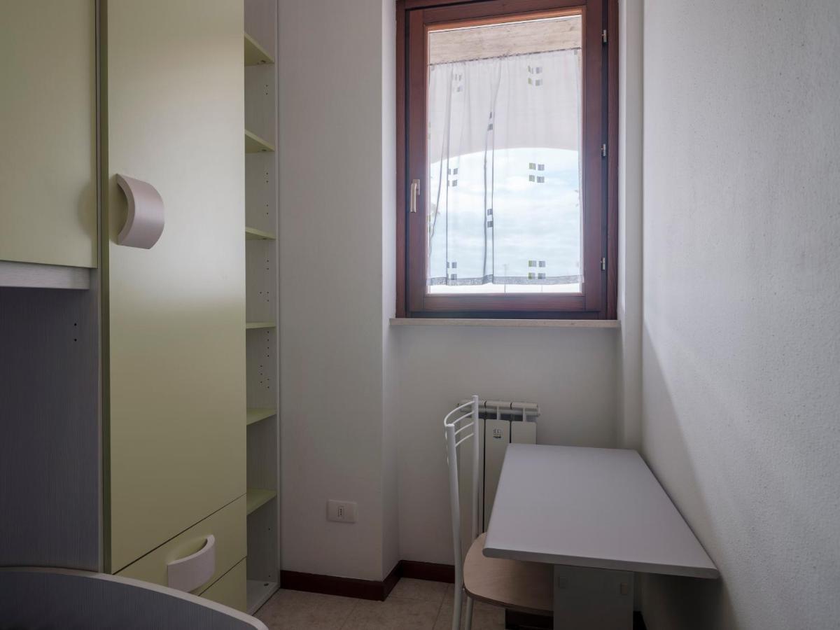 Flowered Balcony - 2 Bedrooms