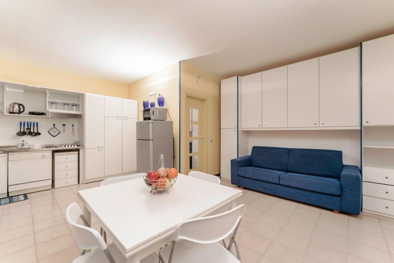 Apartment Casa Lugana 10 - Monolocale Con Piscina Direttamente A Lago *