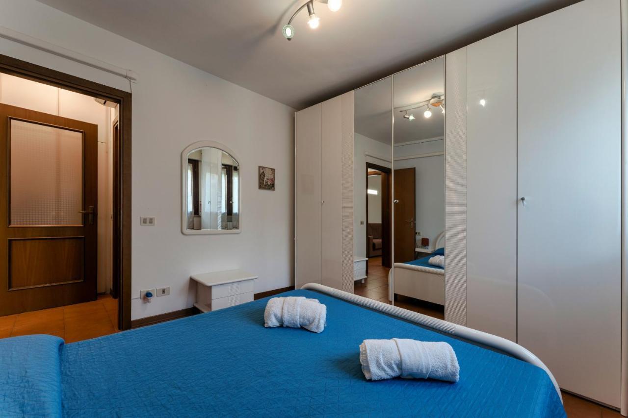 Angelica - Piano Terra Con Terrazza, Piscina E Garage * Sirmione