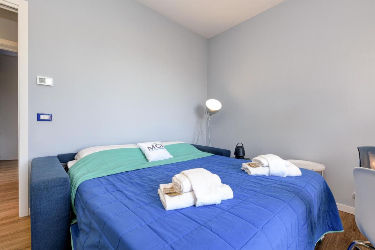 Apartment Blue *