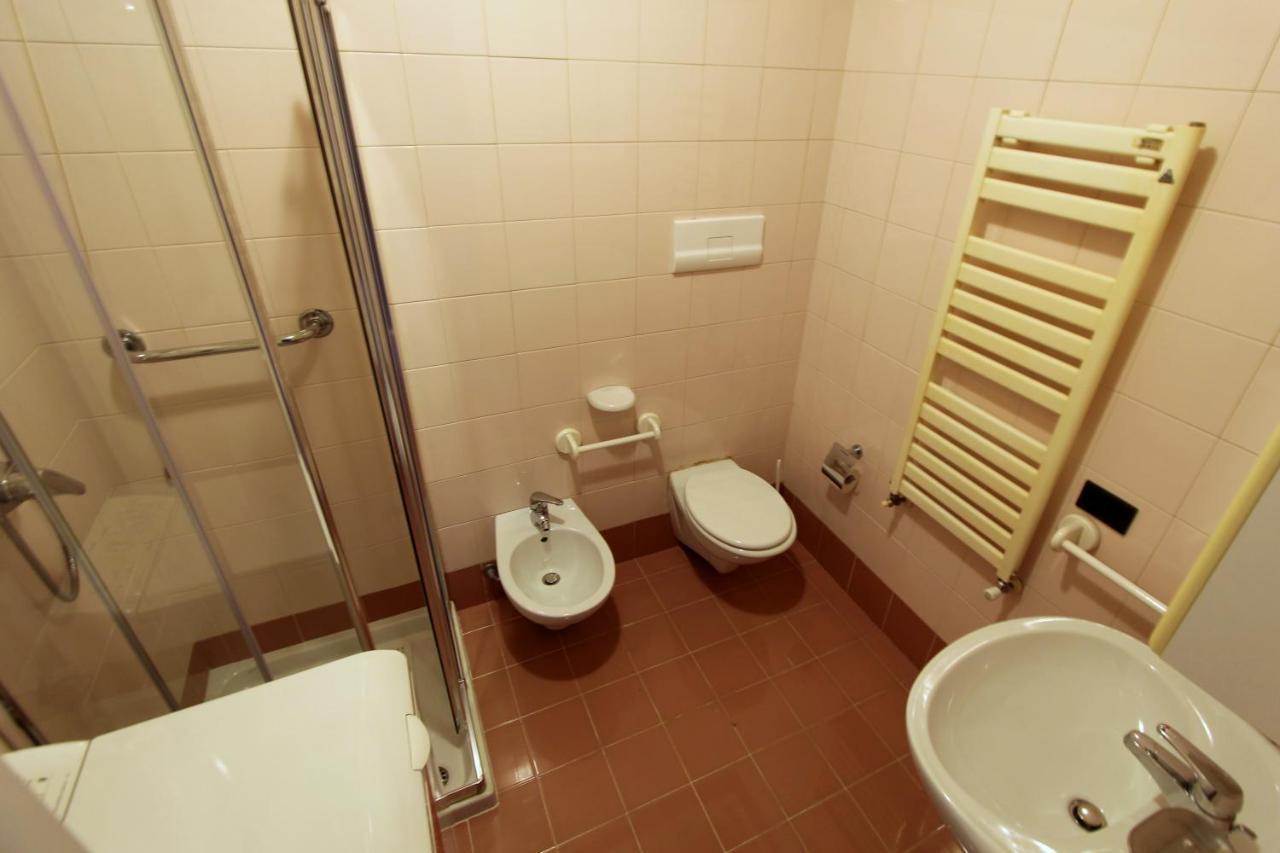 Apartament La Casa Di Nina Sirmione