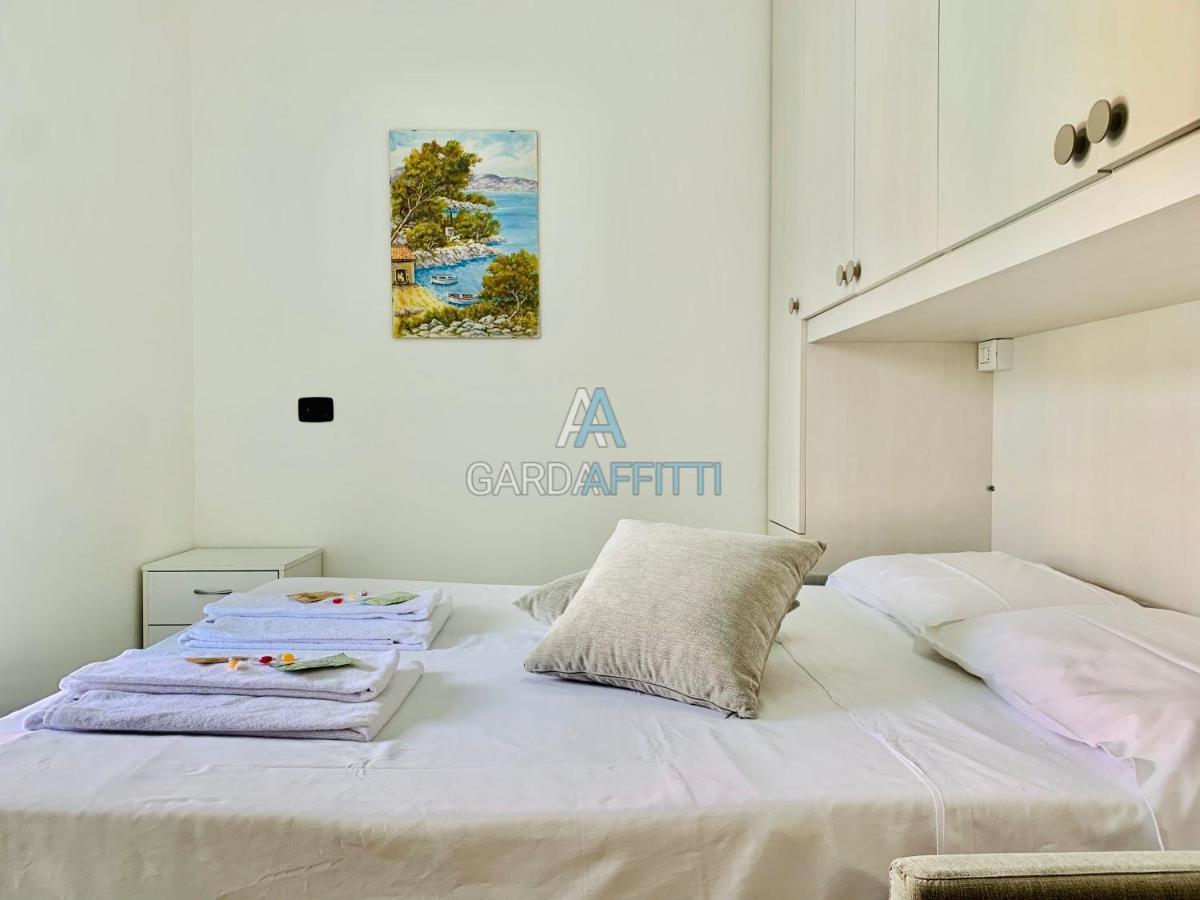 Appartamento Azzurrite - - Fronte Piscina *