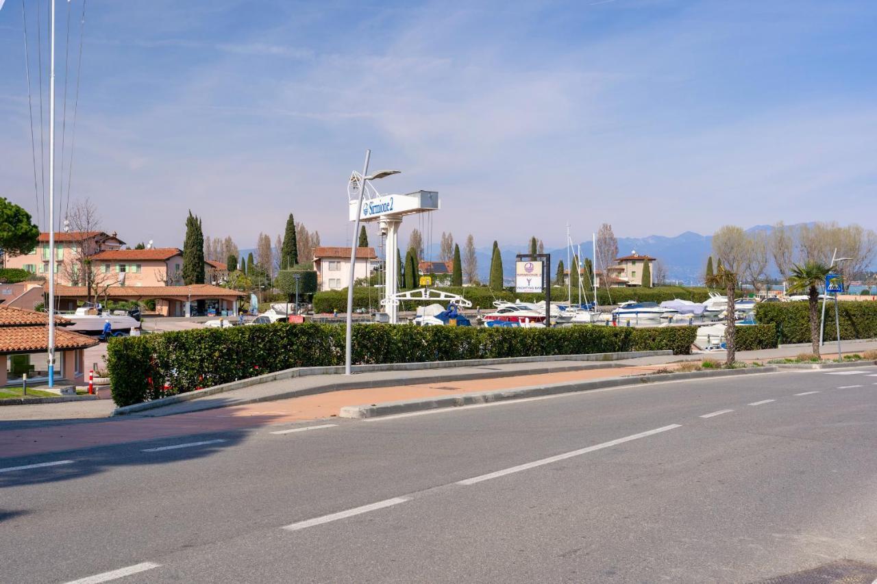 Azzurra - Monolocale Con Piscina E Wifi Huoneisto *