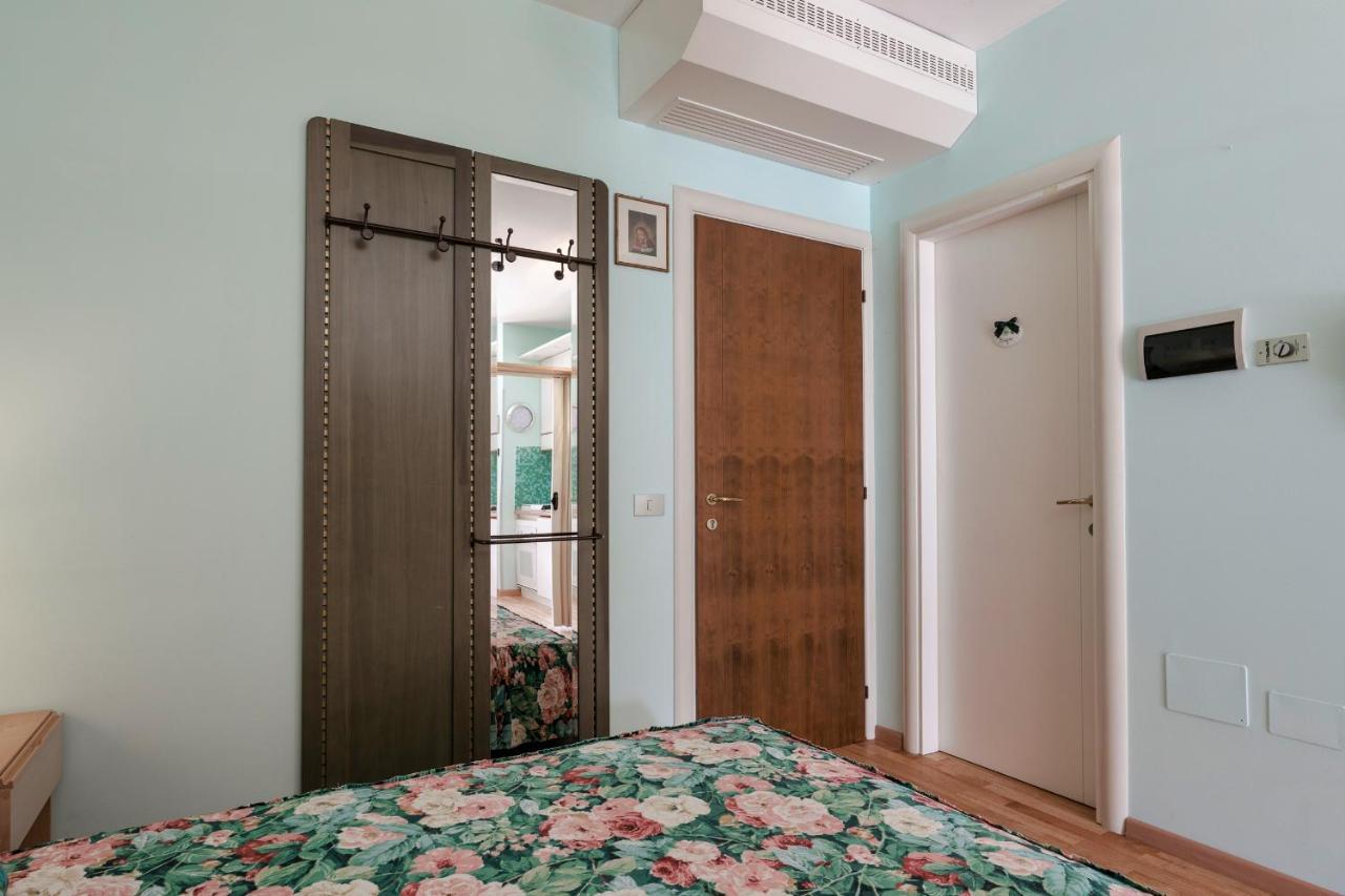 Azzurra - Monolocale Con Piscina E Wifi Huoneisto *