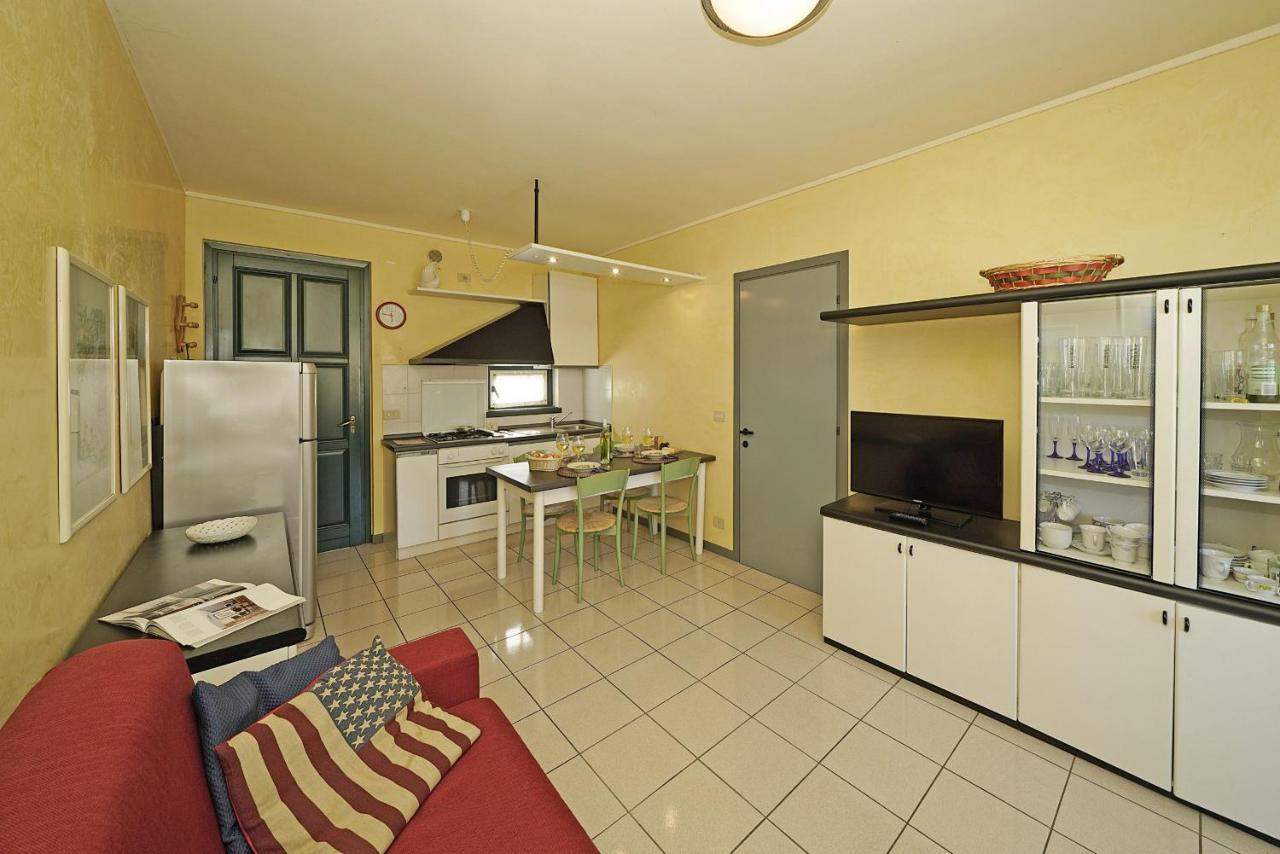 Il Porticciolo P1-12 By Wonderful Italy