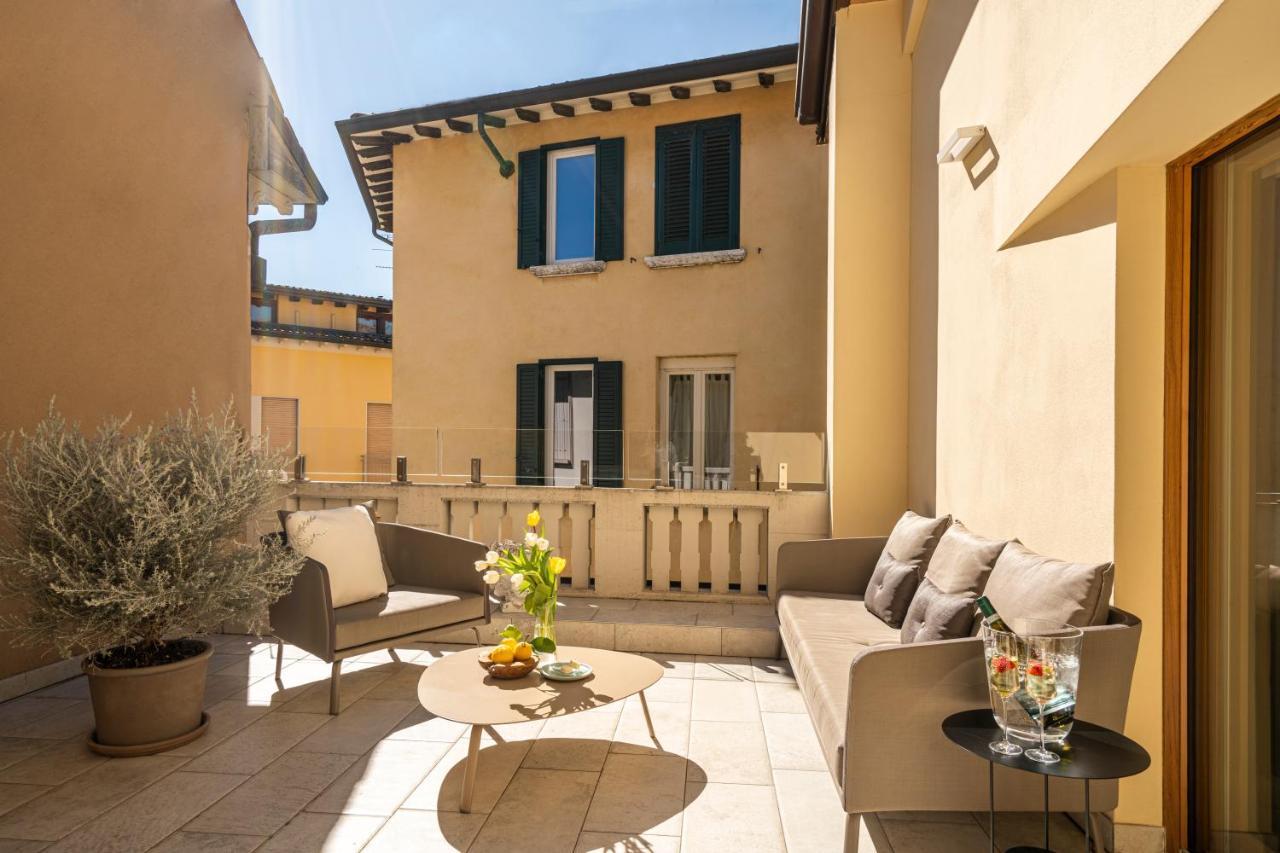 Crocus Apartment Sirmione