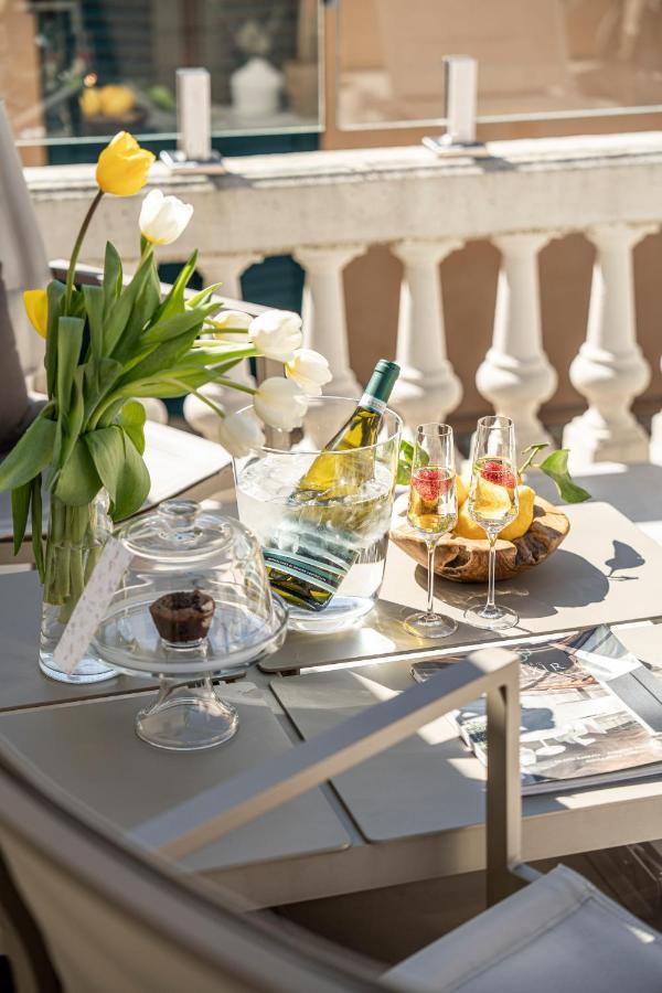 Crocus Apartment *