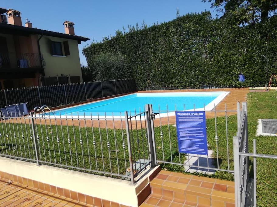 Casa Di Michela A Con Piscina