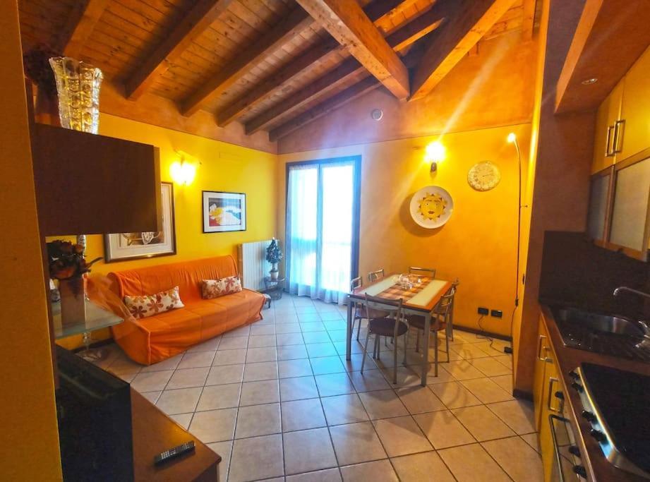 Casa Di Michela A Con Piscina *