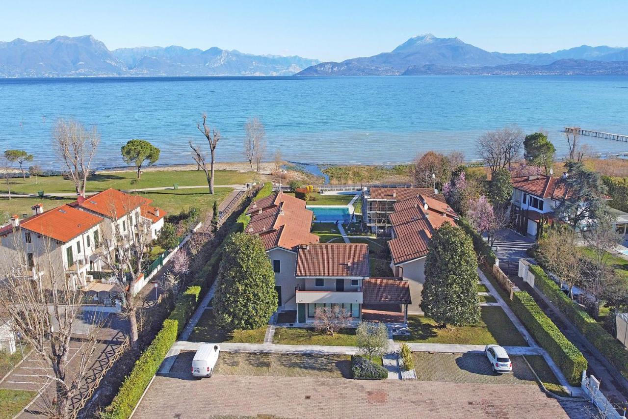 Il Porticciolo P1-12 By Wonderful Italy * Sirmione