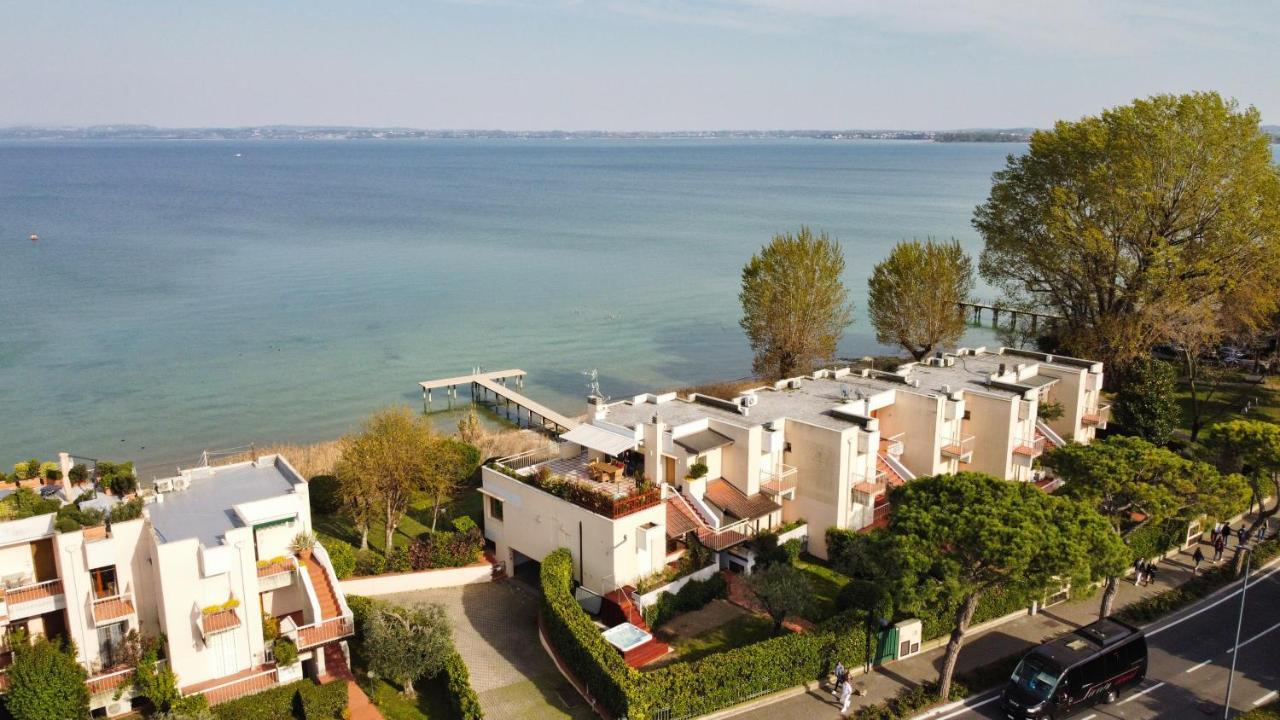Front Luxury (adults Only) Huvilat