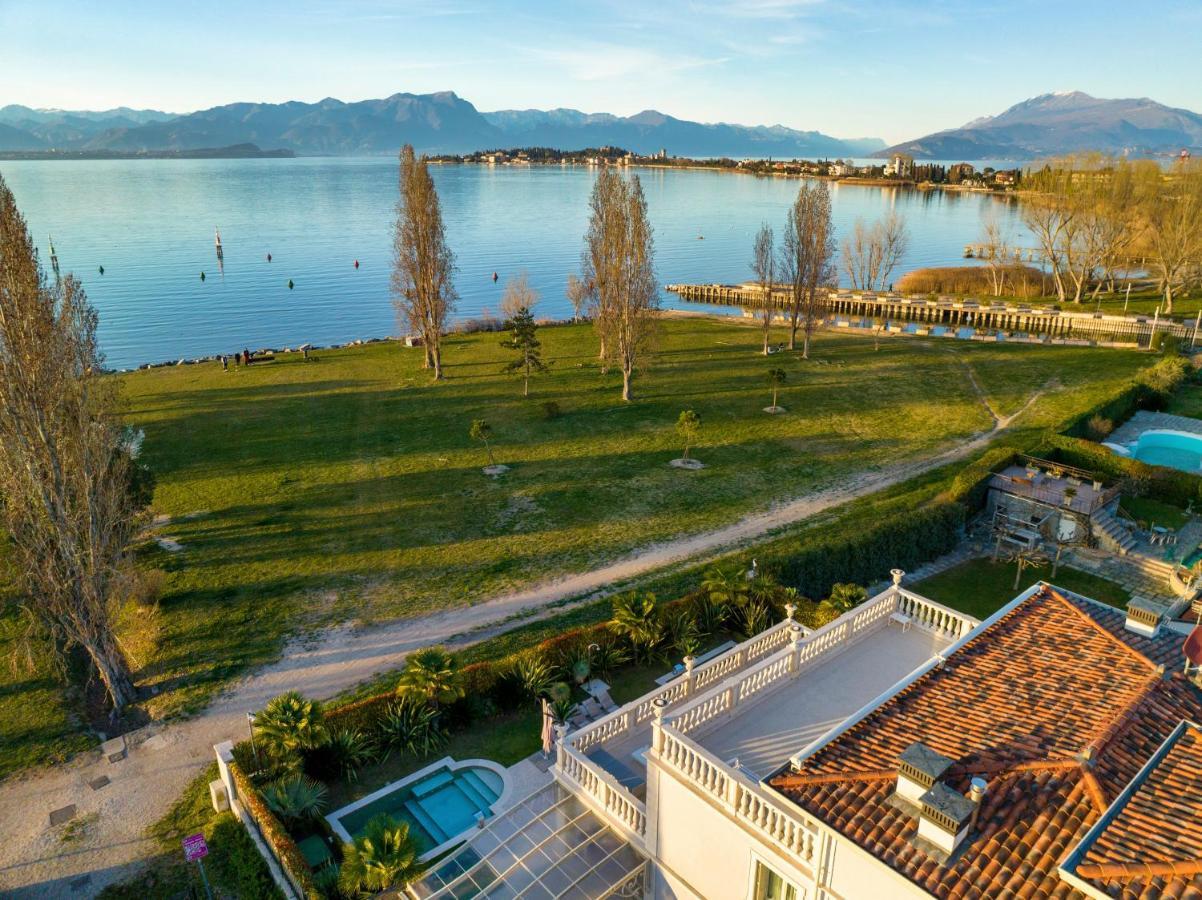 Apt24 - Luxury Lakefront Onassis Sirmione