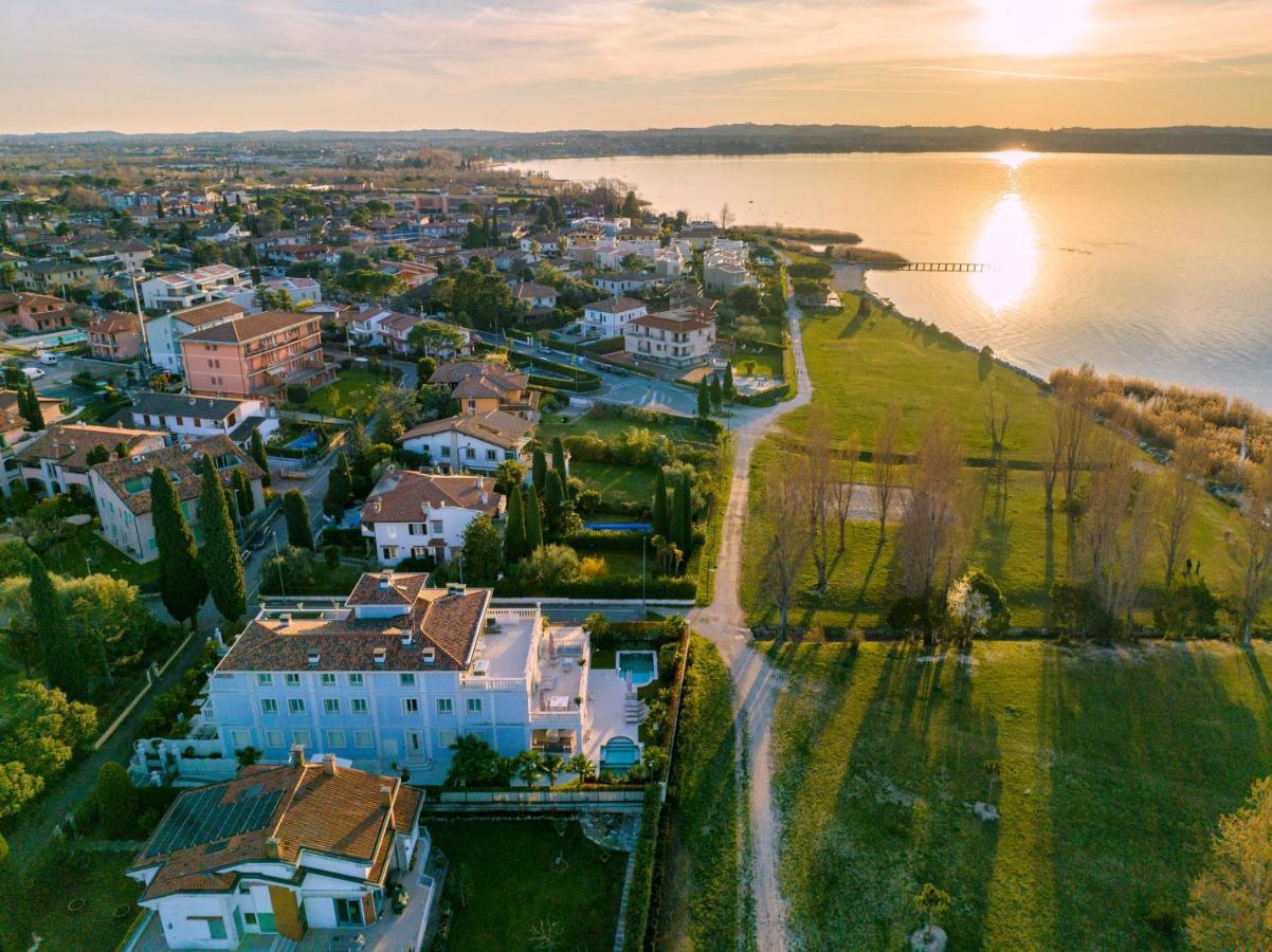 Biệt thự Apt24 - Luxury Lakefront Onassis Sirmione