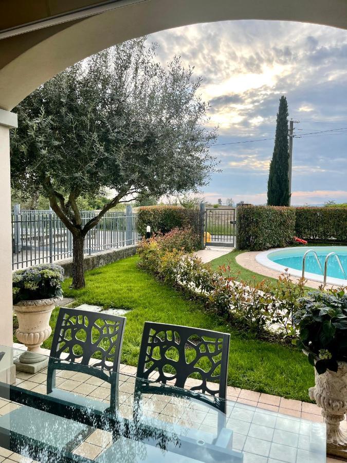Dimora Di Charme Con Piscina E Giardino,vicina Apartment