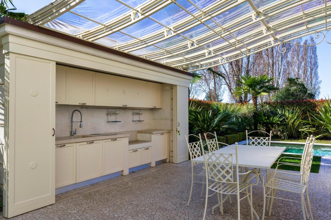 Apt24 - Luxury Lakefront Onassis Villa Sirmione