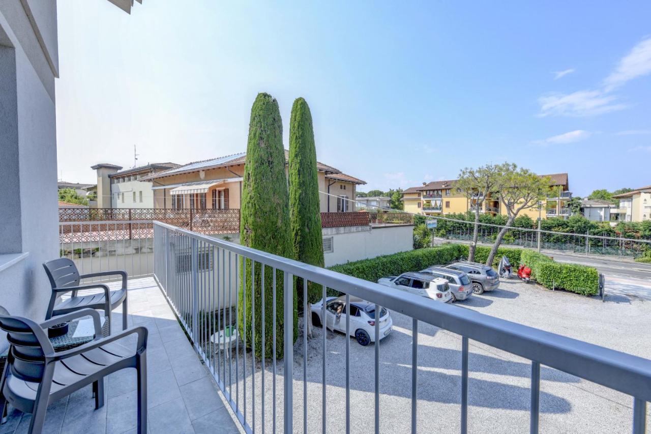 Mgh Family Apartman Sirmione
