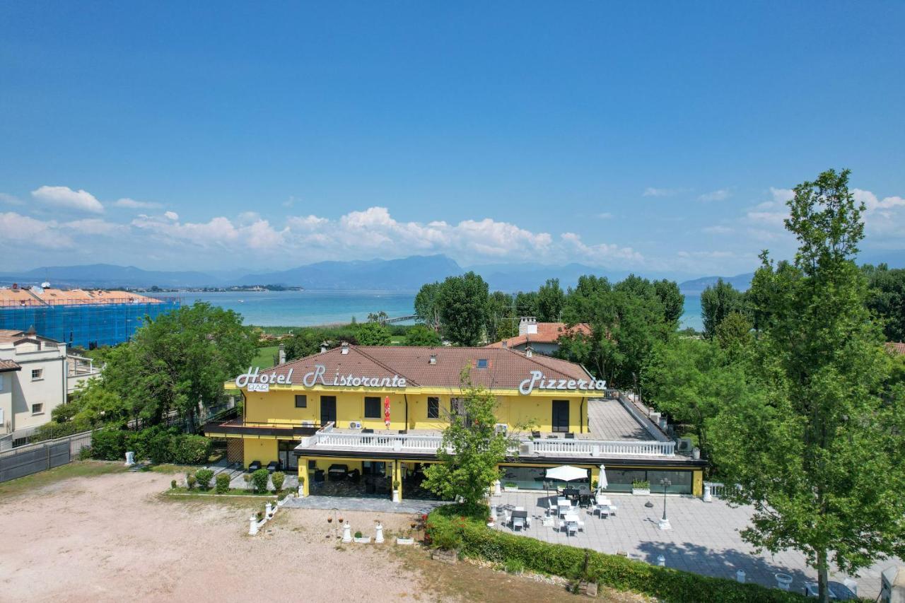 A.g. * Sirmione