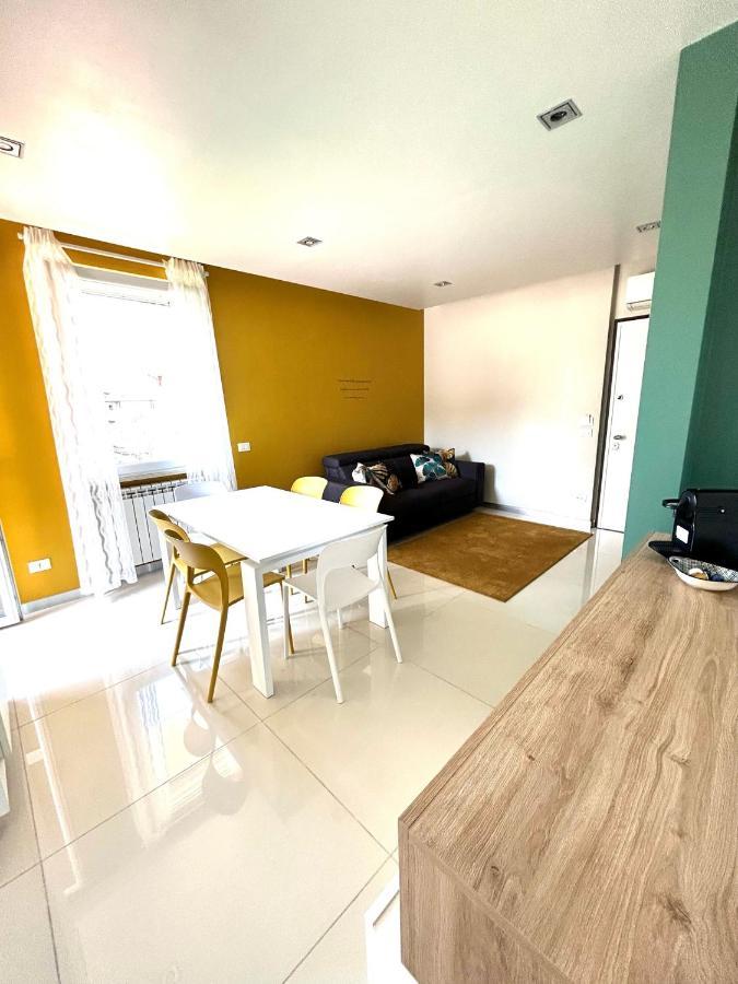 Chloe Apartment *