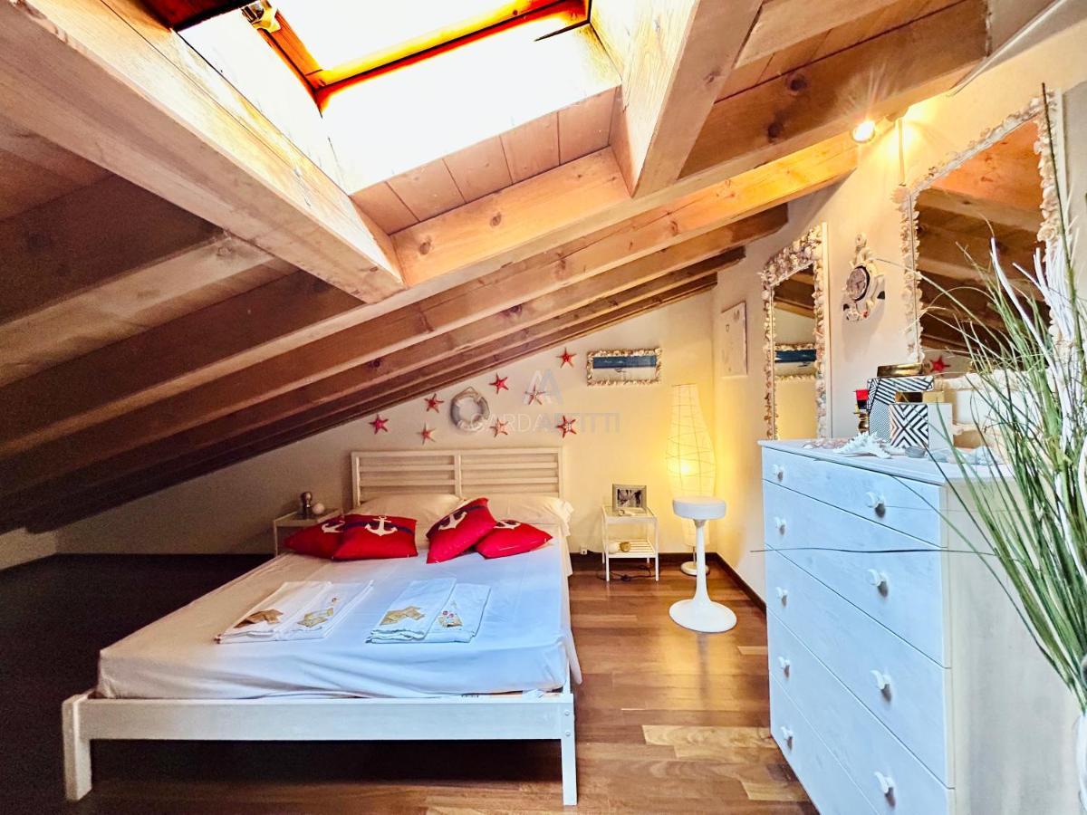 Rea - 500 M Dal Di Garda - Apartment Sirmione