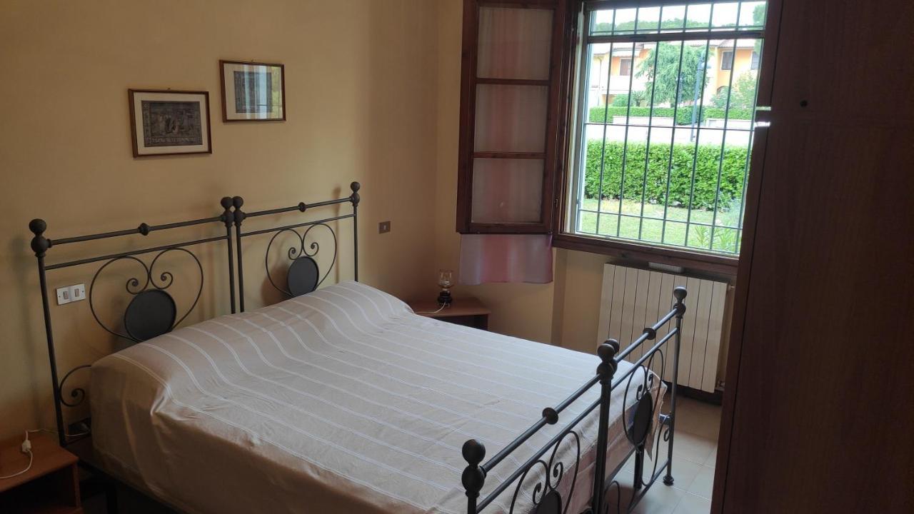 Casa vacanze Vista Lago Con Piscina Sirmione