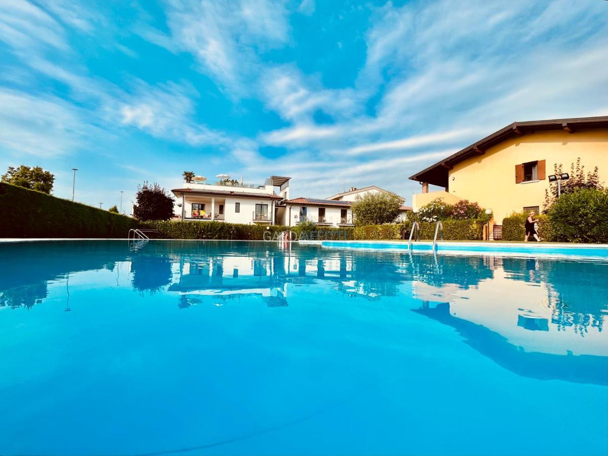 Artemide - A 150m Dal Di Garda Apartment *