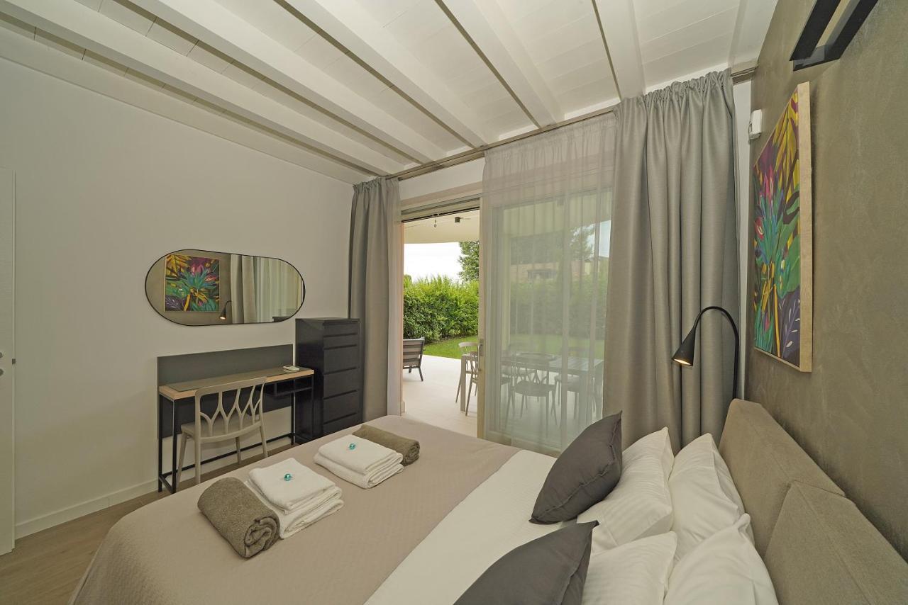Alma Garda Apartment