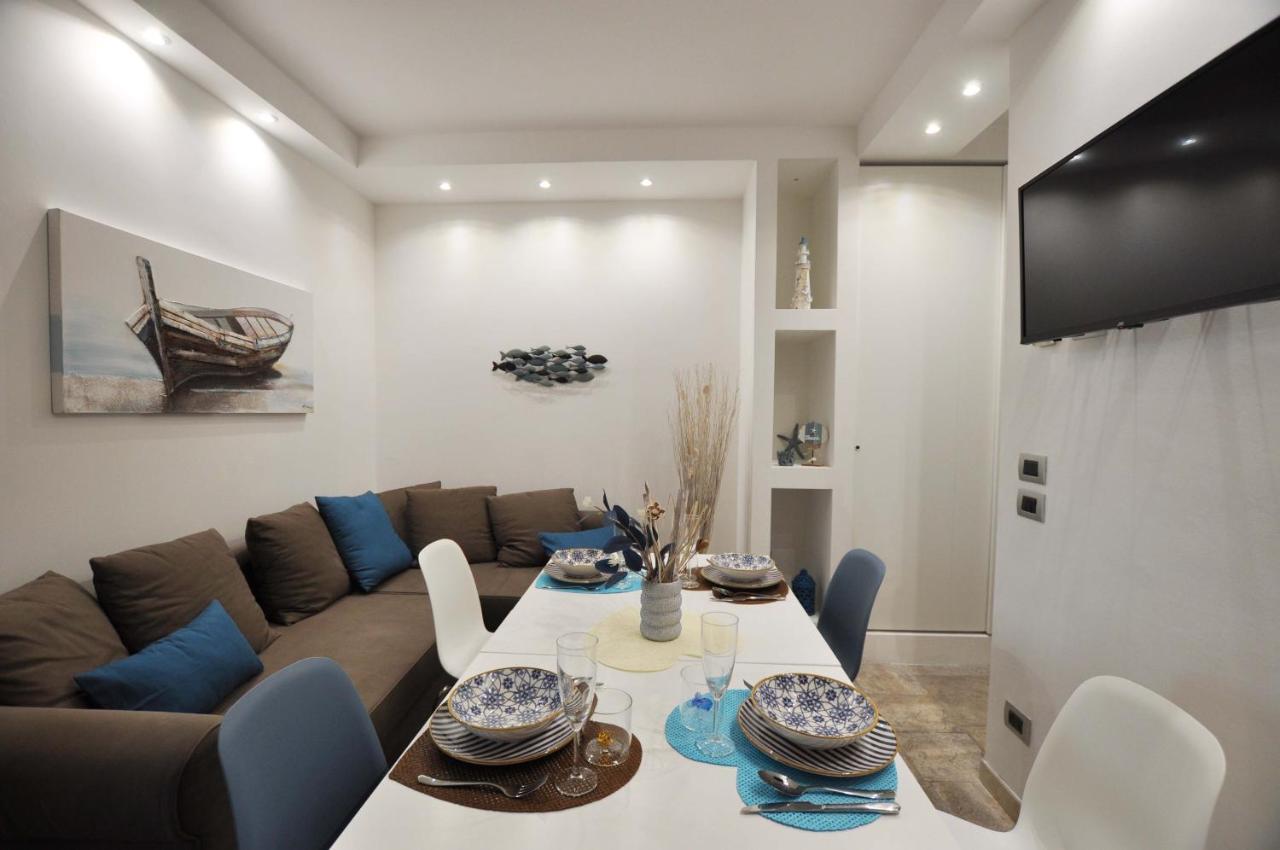 Dalila's Apartment *