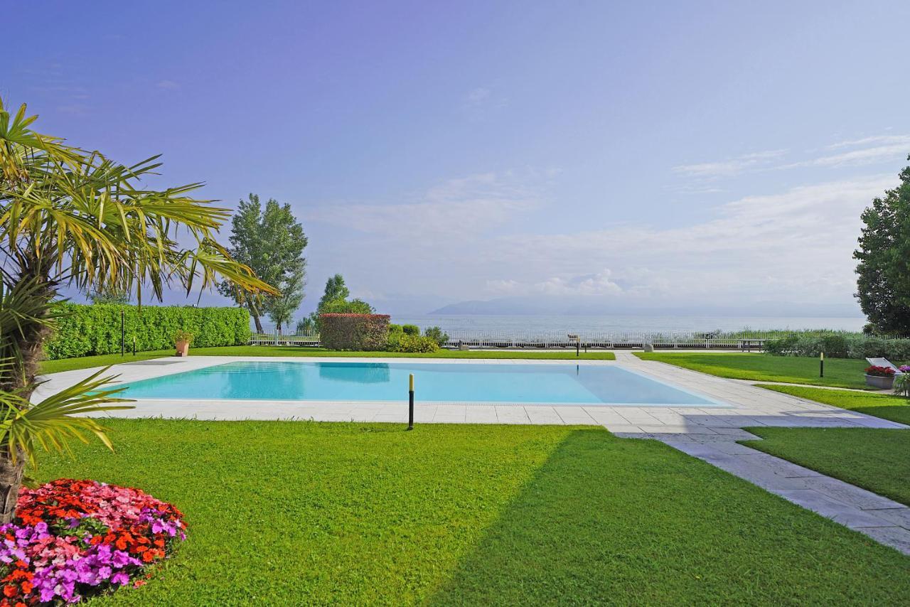 Apartment Il Porticciolo P1-12 By Wonderful Italy Sirmione