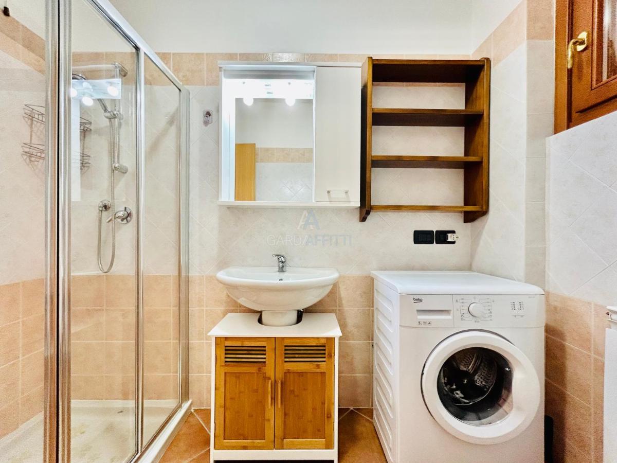 Artemide - A 150m Dal Di Garda Apartment