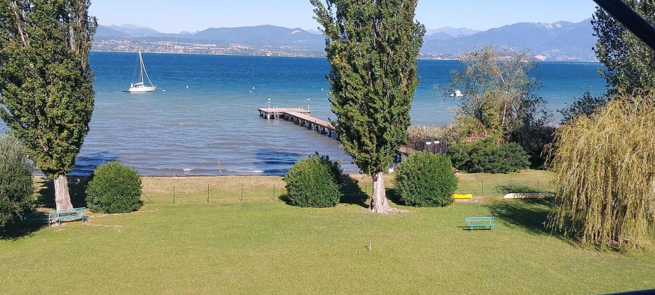 Blue Sirmione