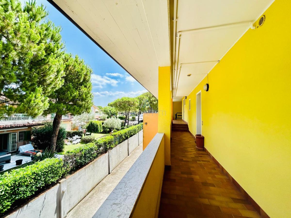 Apartment Mercury - Vista Con Piscina