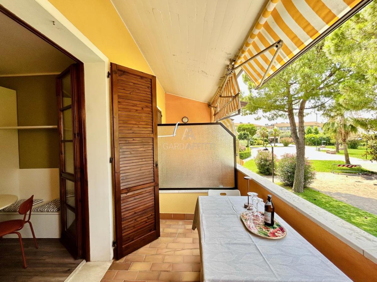 Mercury - Vista Con Piscina Apartment Sirmione
