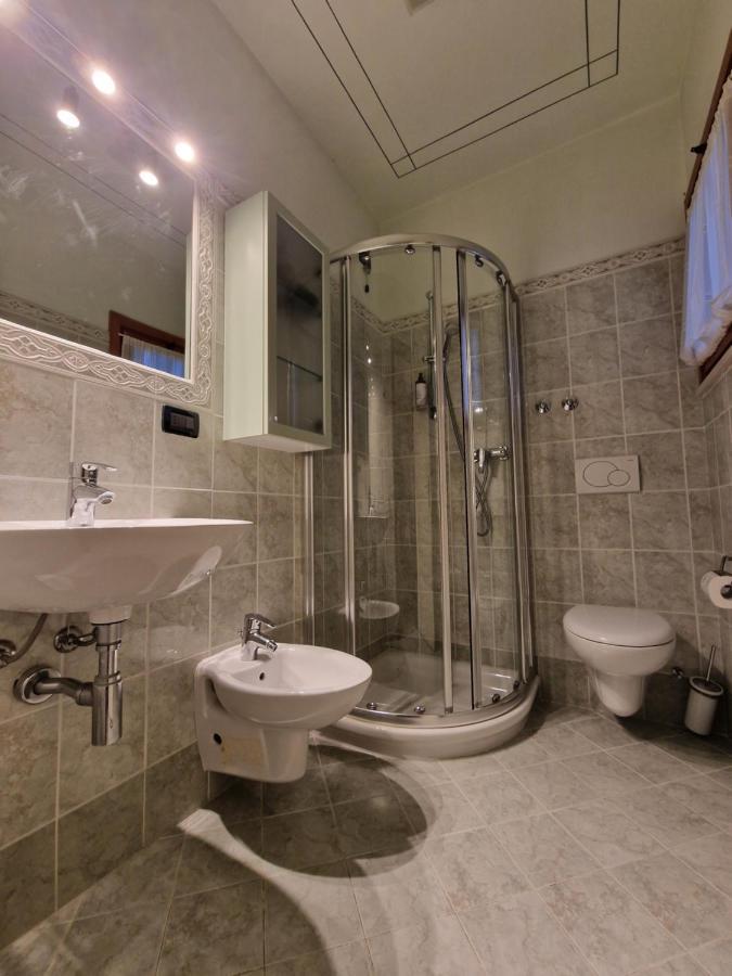 Casa Vittoria Punta Gro Con Piscina
