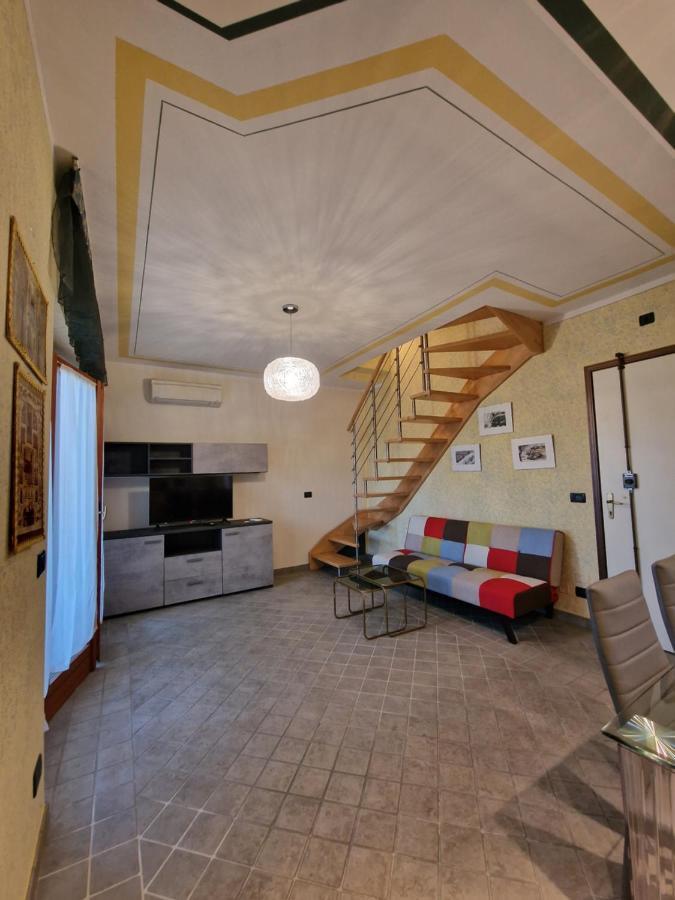 Casa Vittoria Punta Gro Con Piscina