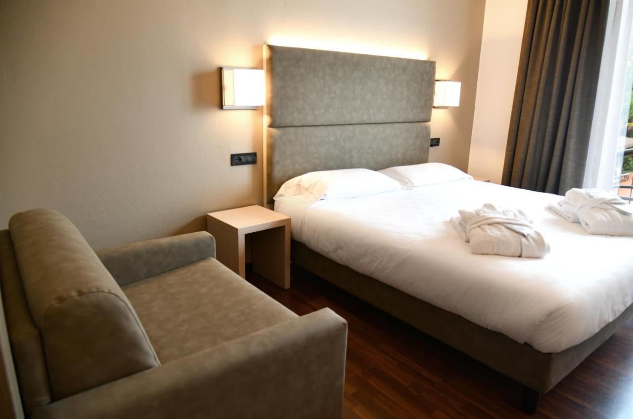 Hotel Yachting Mistral Sirmione