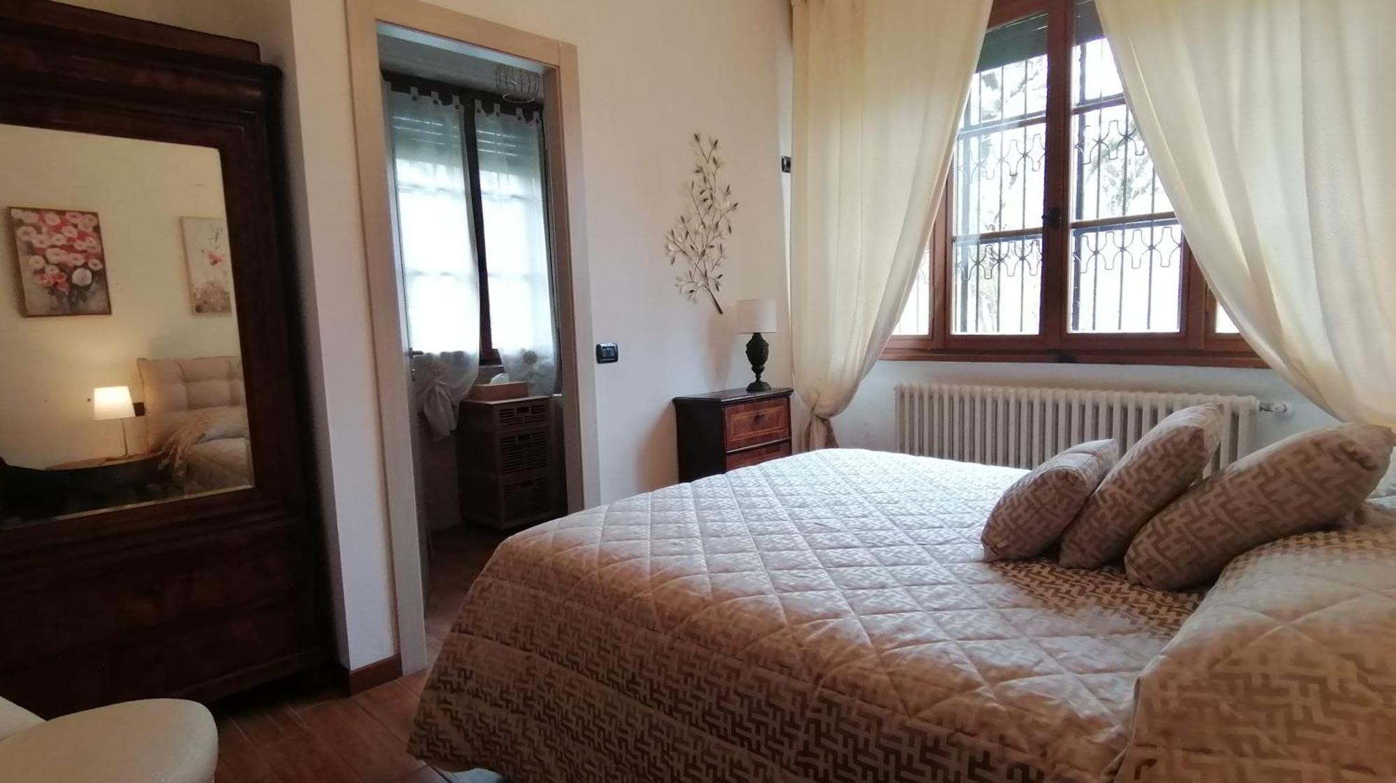 Paradiso Bed & Breakfast *