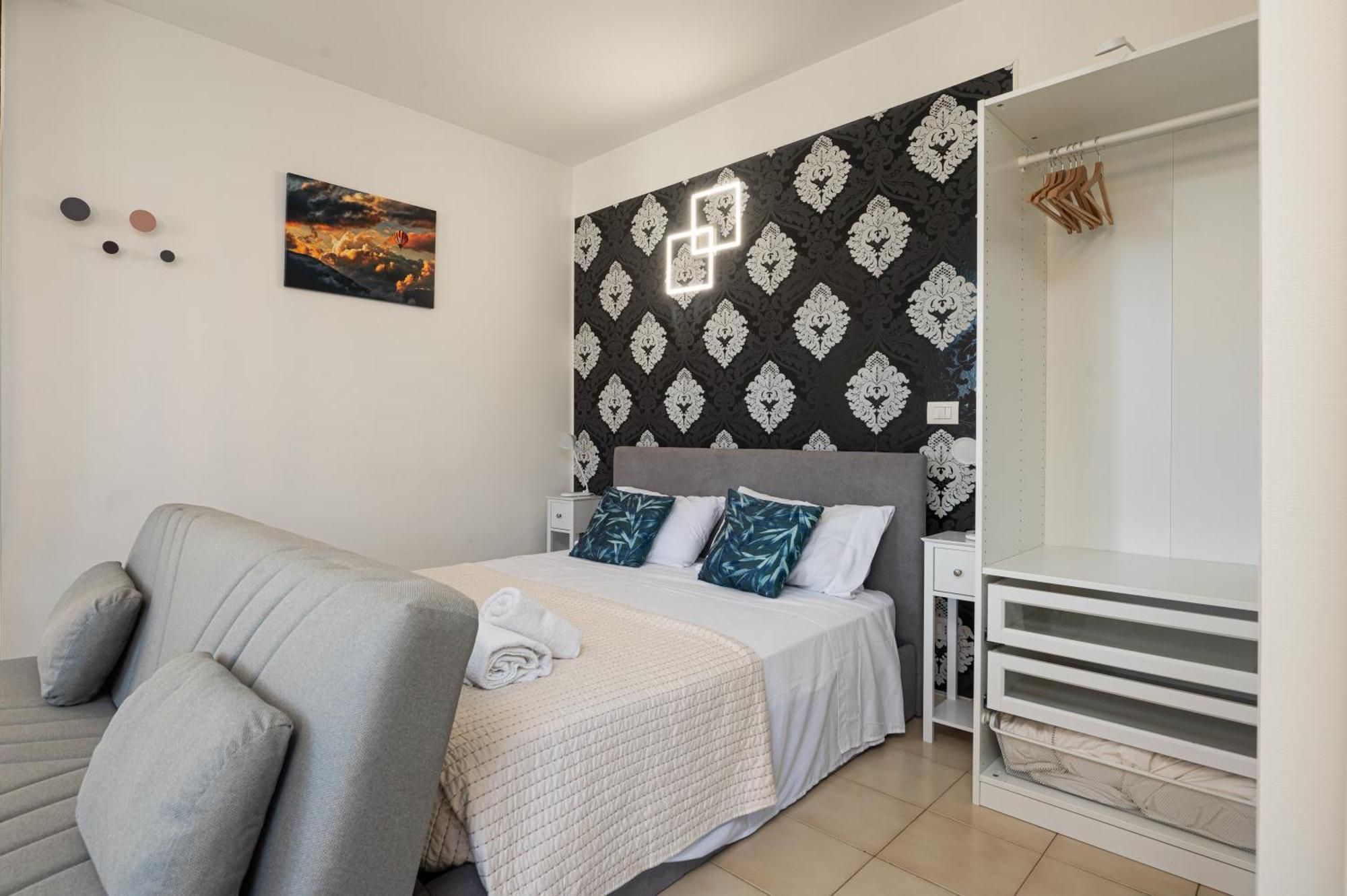Splendida Location Con Privata Sirmione