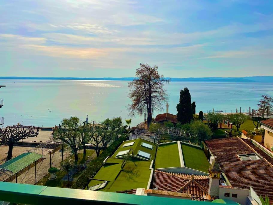 Attico Fronte Con Vista Mozzafiato * Sirmione