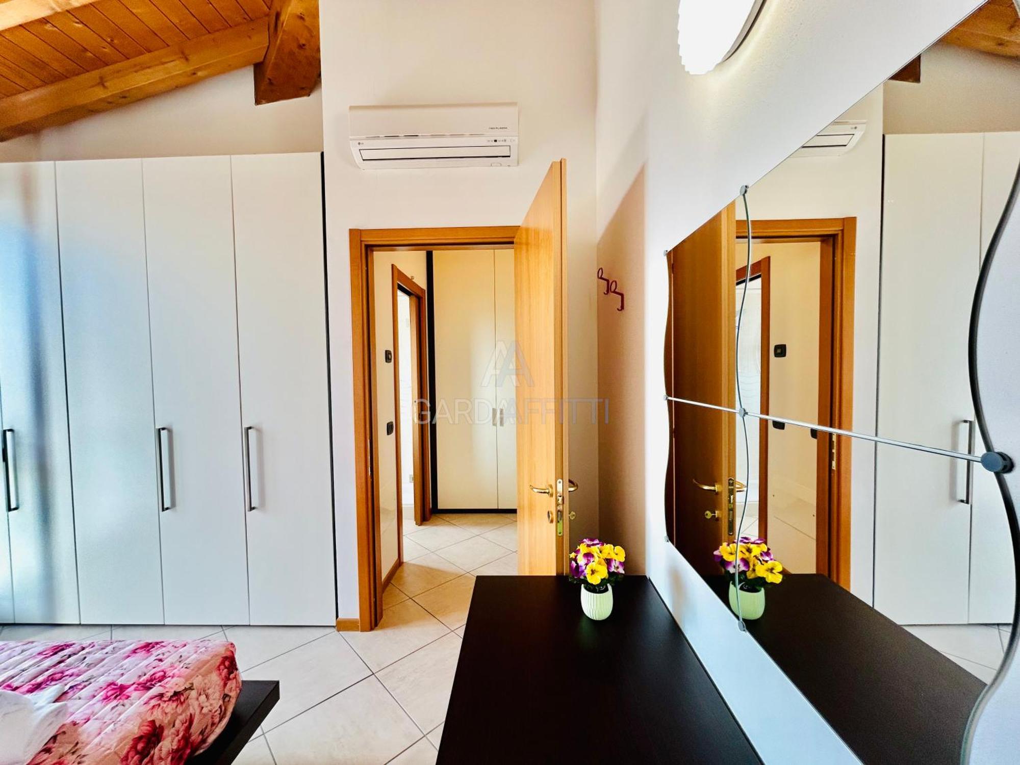 Apartment Nido Di Rondine Apt - Bilocale Moderno Con Piscina Sirmione