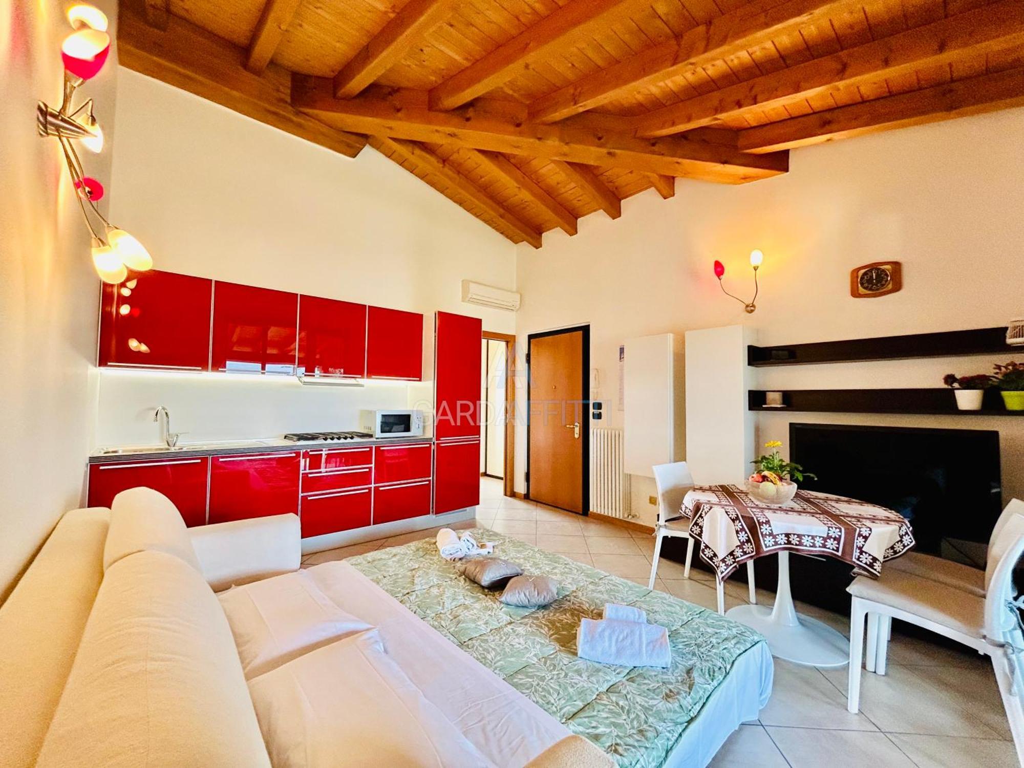 Nido Di Rondine Apt - Bilocale Moderno Con Piscina * Sirmione