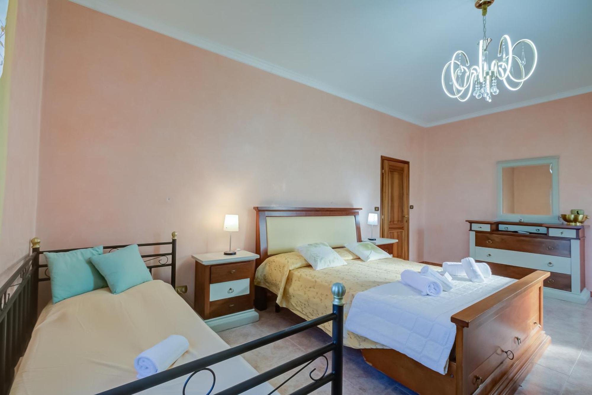 Oasi With Private Pool - Happy Sirmione
