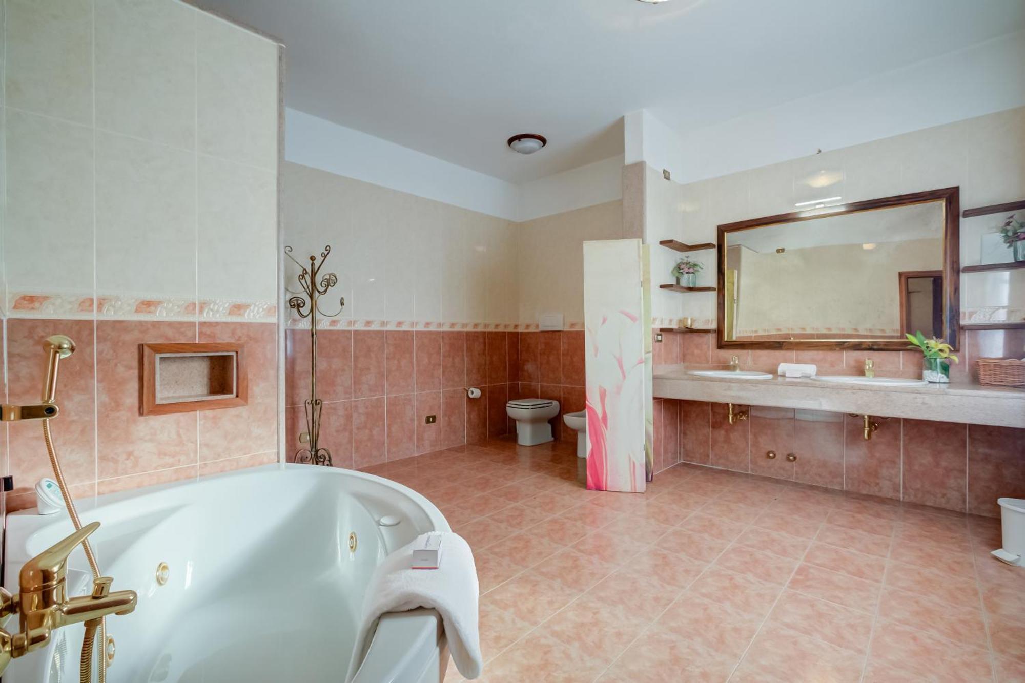 Oasi With Private Pool - Happy Villa *