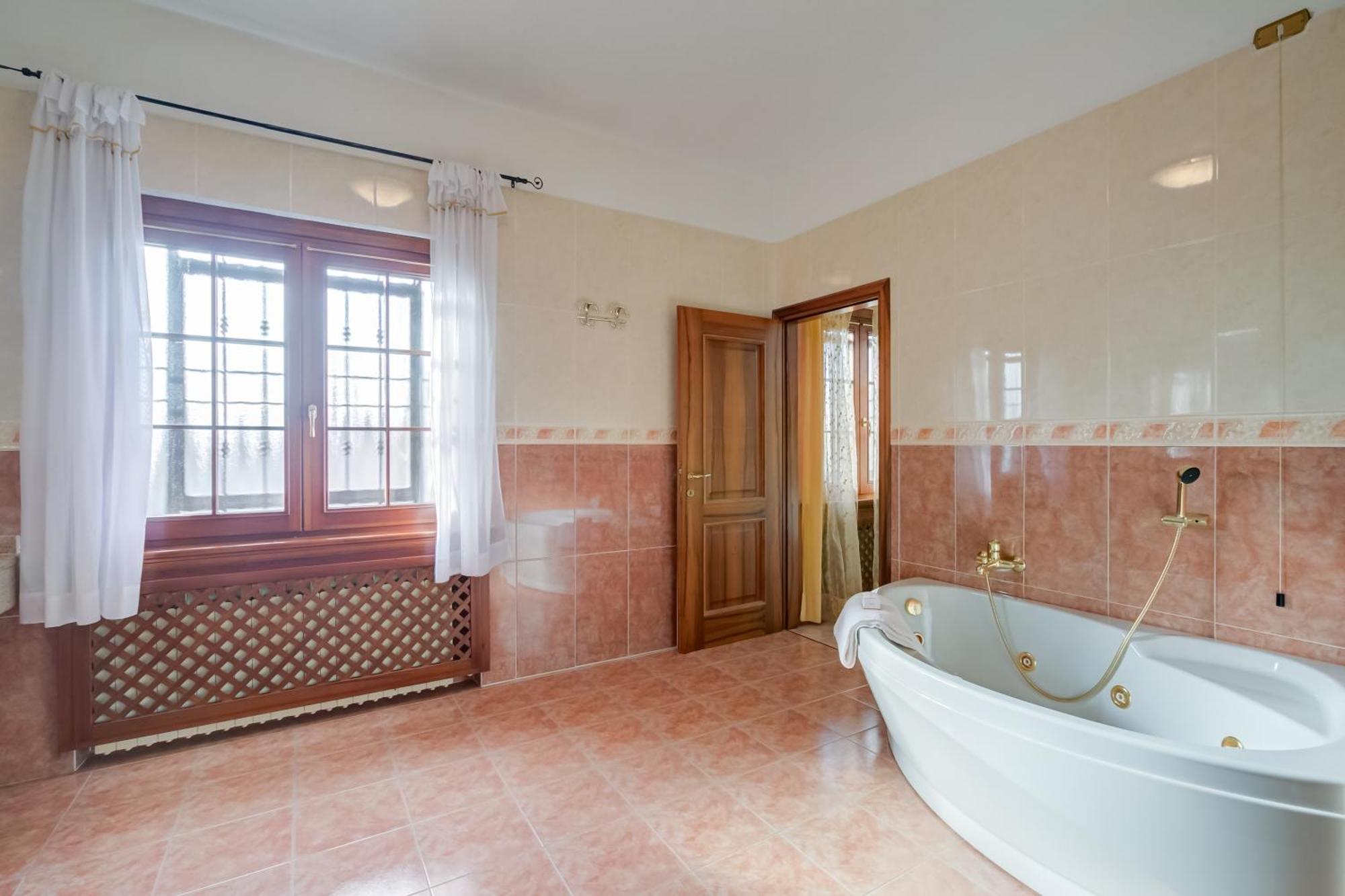 Villa Oasi With Private Pool - Happy *