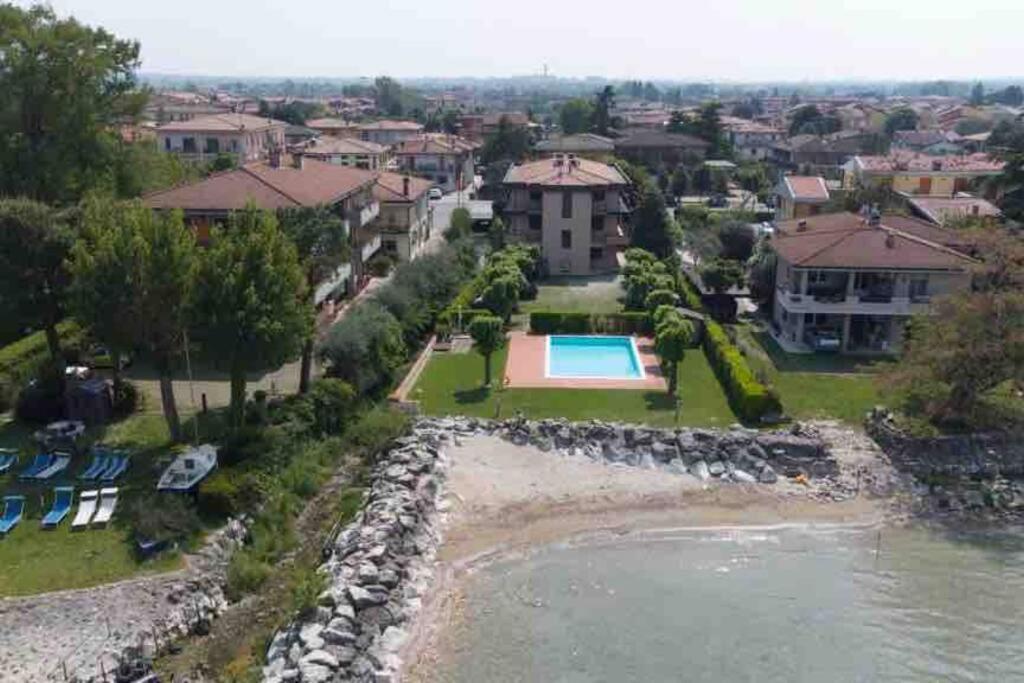 Apartamento Splendida Location Con Privata Sirmione