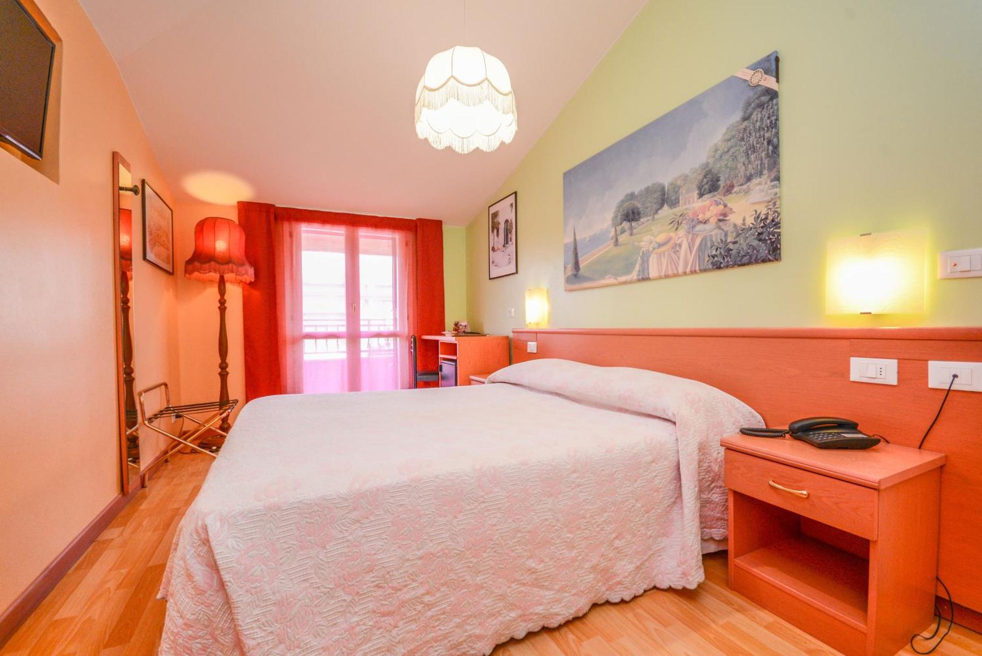 Hotel Benaco