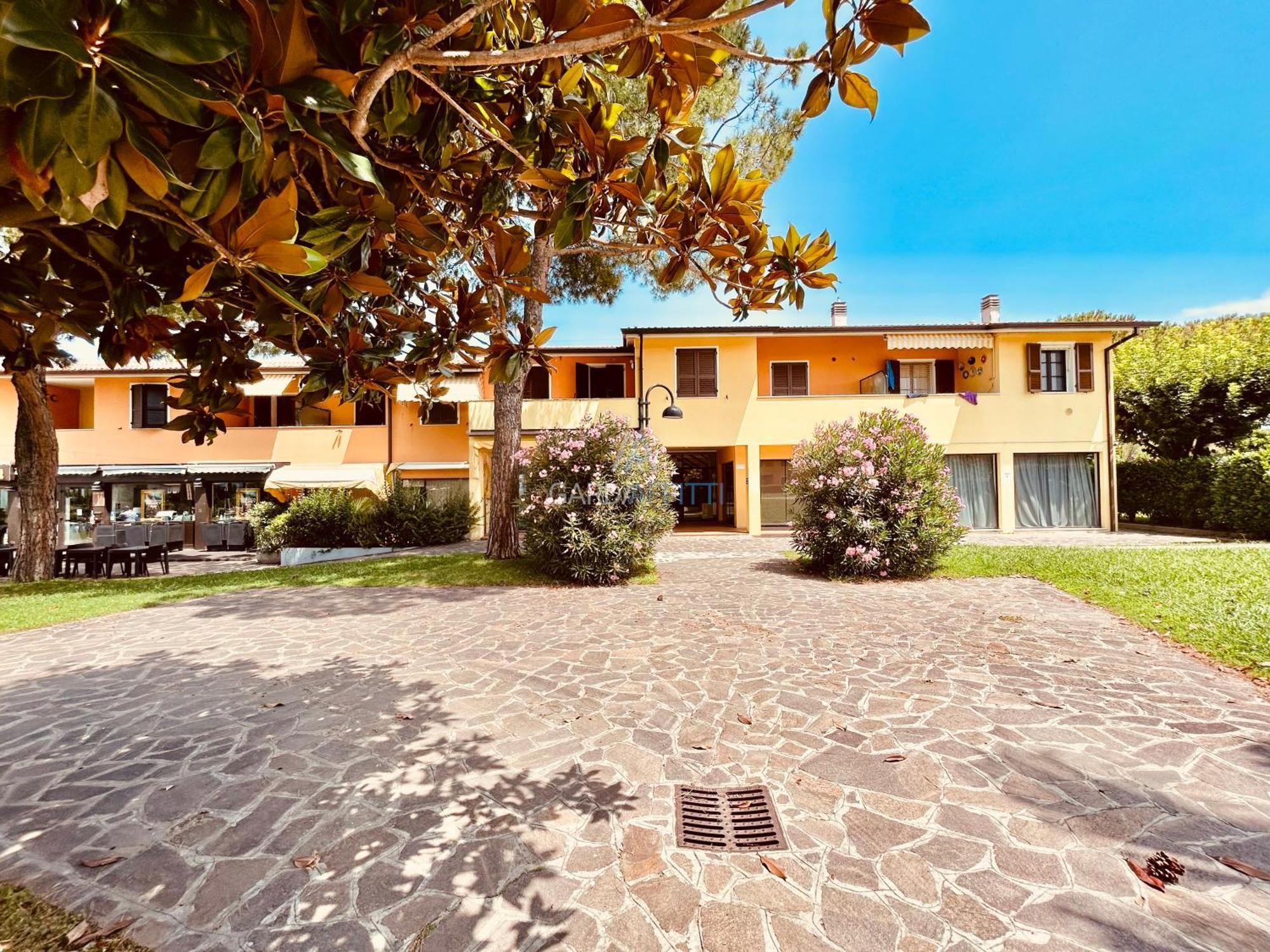 Apartment Mercury - Vista Con Piscina Sirmione