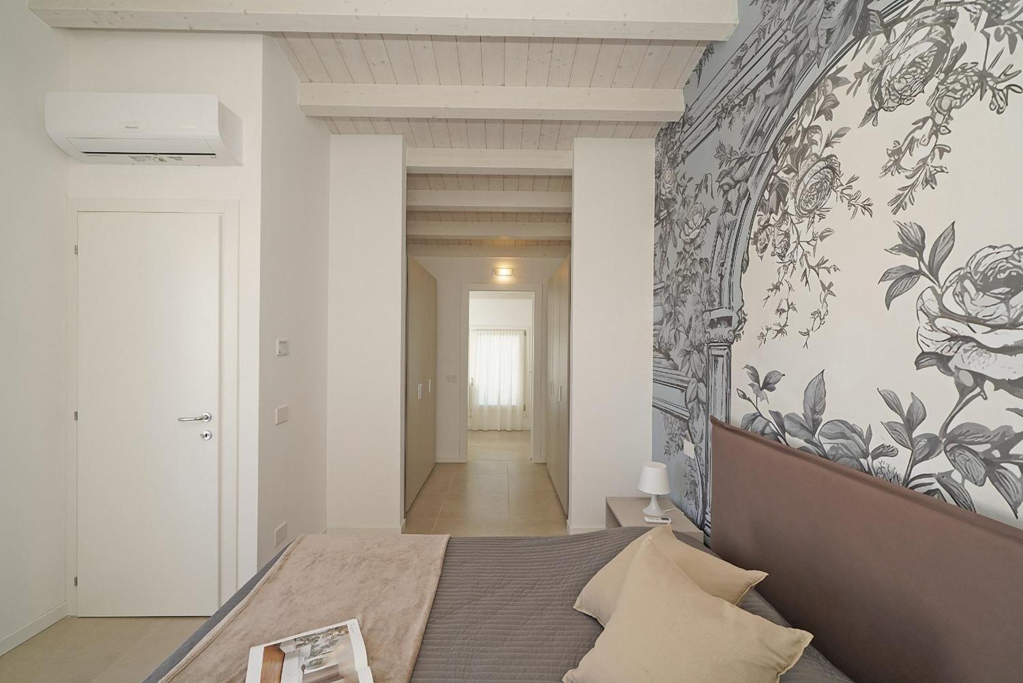 Prestige By Wonderful Italy * Sirmione