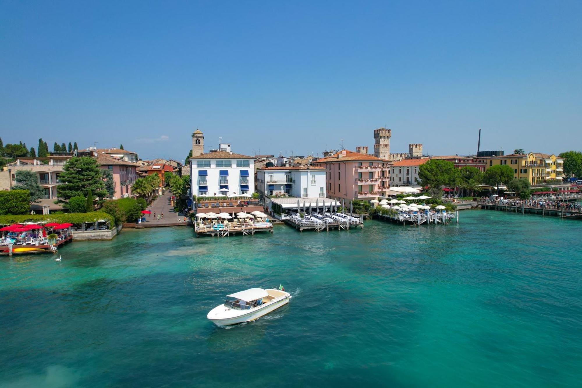 Flaminia Hotel