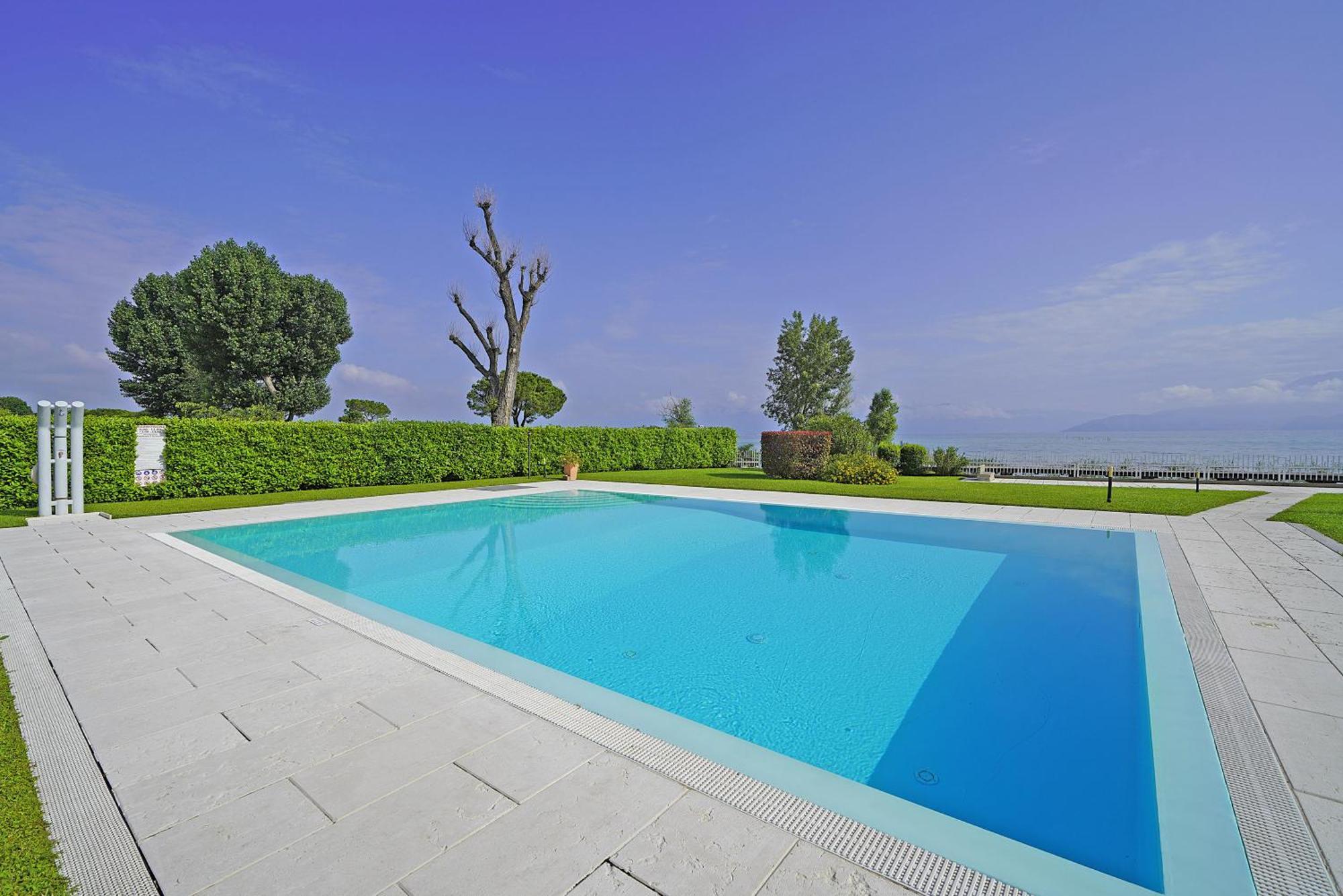 Apartment Il Porticciolo P1-12 By Wonderful Italy *