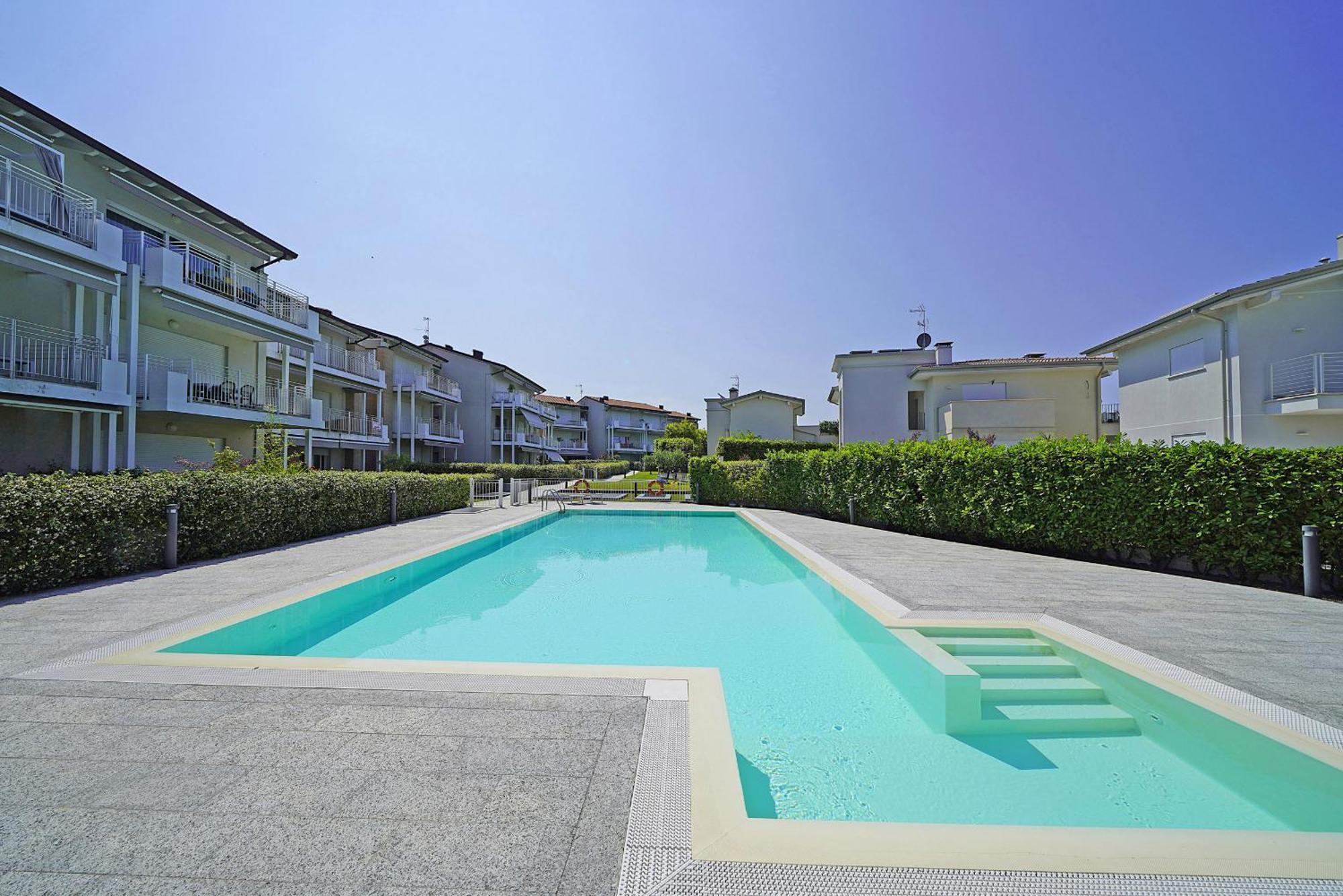 La Castellana C89 By Wonderful Italy Sirmione